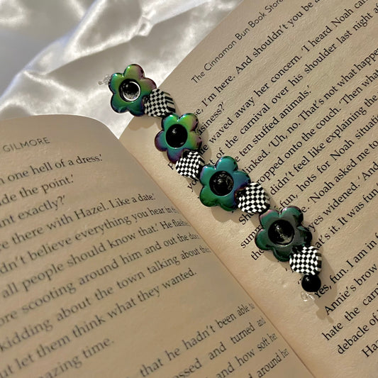 Livvy’s Fidget Bookmark