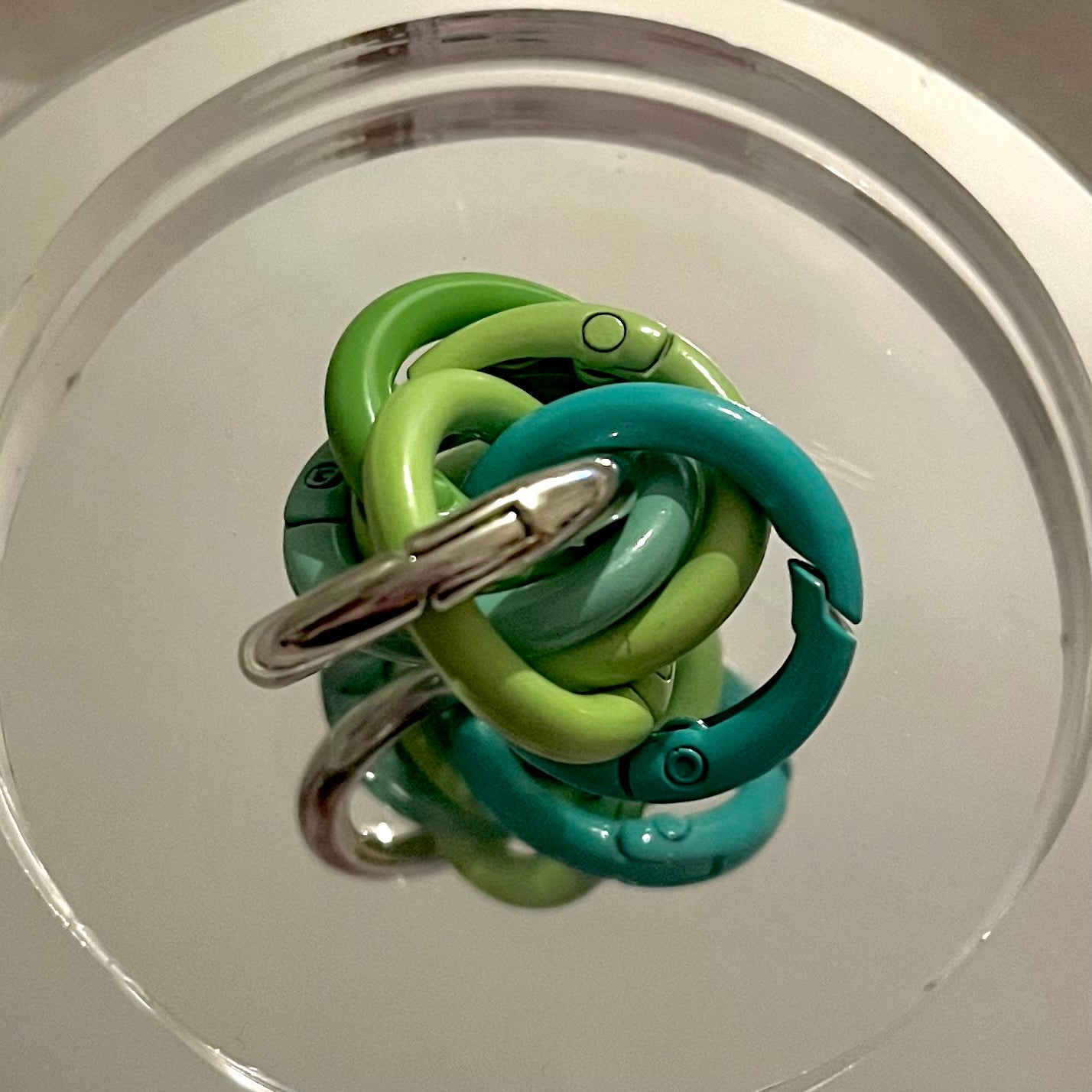 Möbius Loop Fidget Ring